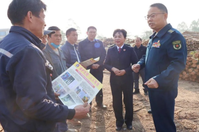 以法之名共筑国防之基冰球突破豪华版手机版